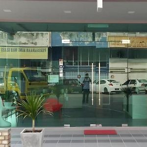 Hotel Nur Termerloh Plt